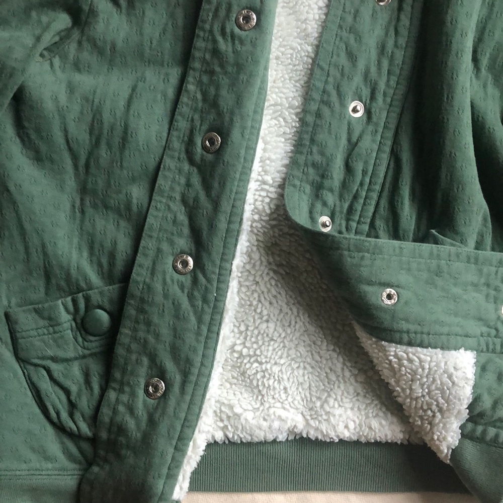 Jacket - Picture 3 of 4